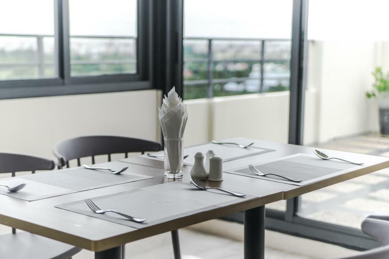 The Gandamar Hotel , Yangon Ngoại thất bức ảnh
